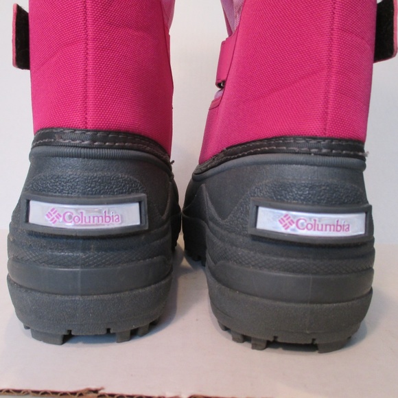 Excellent condition youth size 4 snow boots - Picture 4 of 7